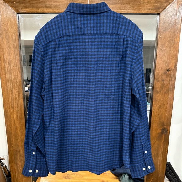 NWOT Nautica Navy Flannel Button-Down Shirt - Picture 2 of 5